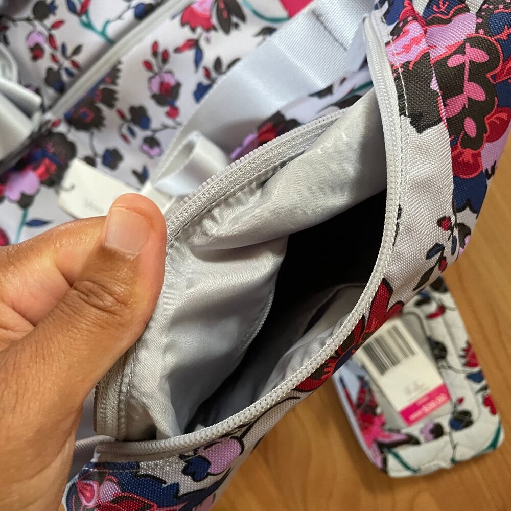 FIRM. Vera Bradley Water Repellent ECO Hipster Crossbody &Wallet Key Chain - Picture 7 of 11